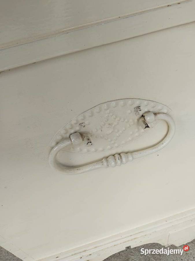 kufer skrzynia posagowa duża drewniana 333 Byczyna