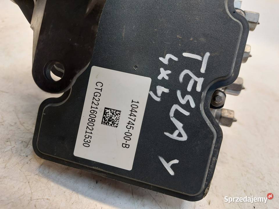 TESLA MODEL Y 2022r POMPA HAMULCOWA ABS osobowe