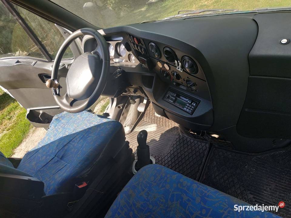 Iveco Daily 35c11 28 diesel z chłodnią lubelskie