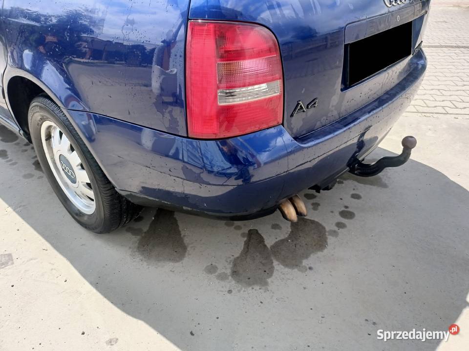 Zderzak Tył LZ5K Audi A4 B5 FL a17 sprzedam