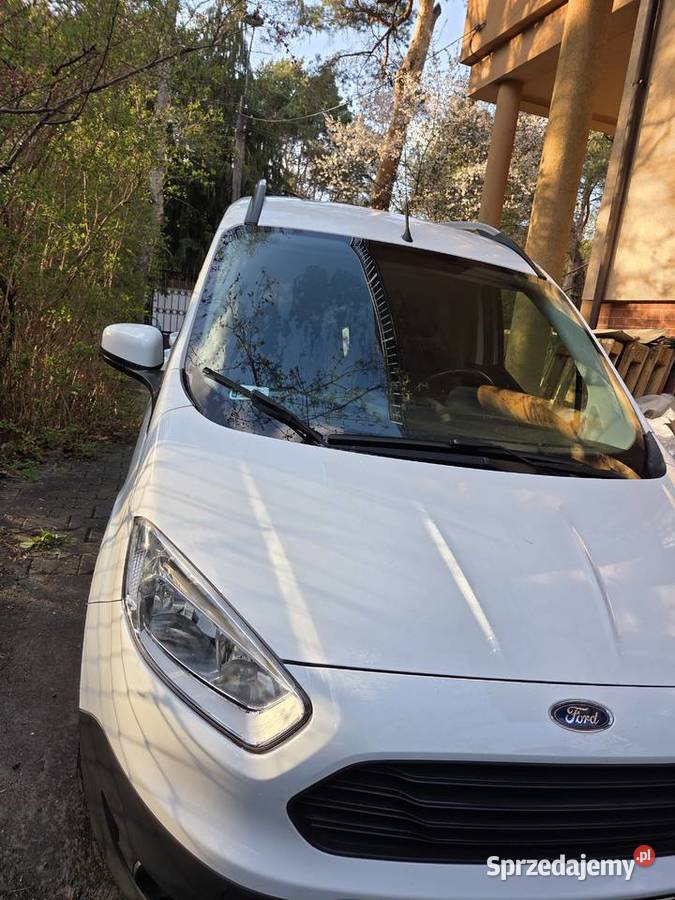 Ford Transit Courier 2016 benzyna mazowieckie