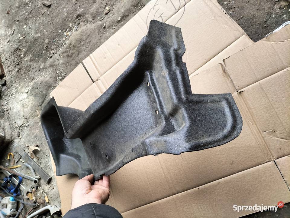 VW GOLF II 2 JETTA 2 OSŁONA WENTYLATORA DMUCHAWY Kamień-Kolonia