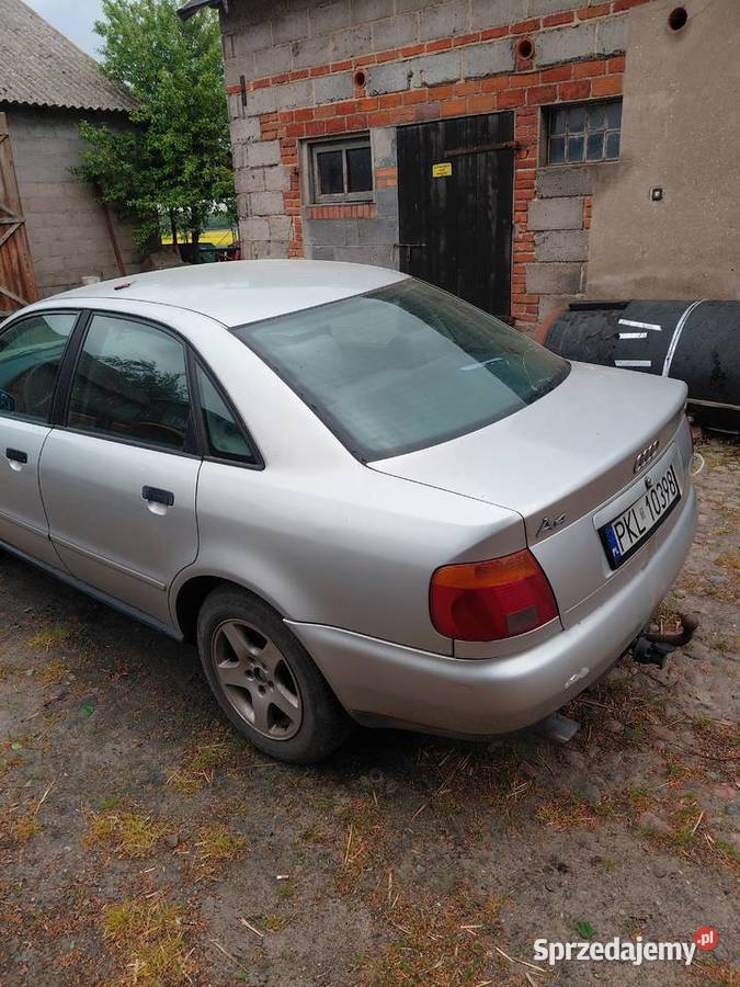 Audi a4 b5 16 w całości części Olszówka