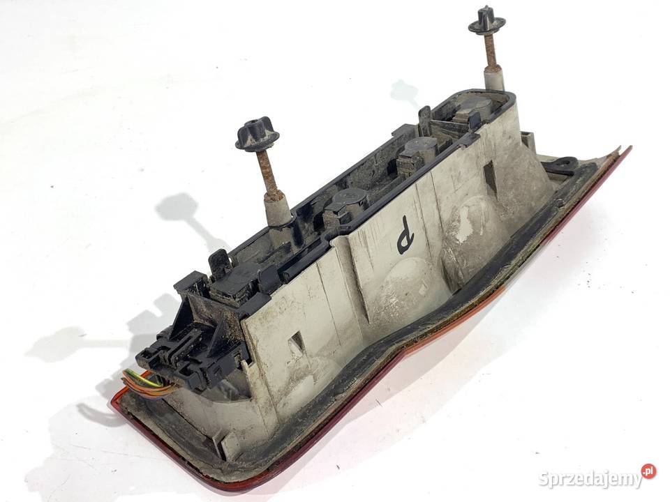 LAMPA PRAWY TYŁ FORD TRANSIT IV YC1X13434A Bus