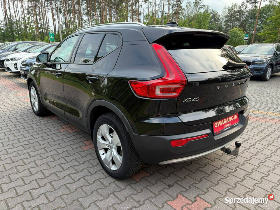 Volvo XC 40 Podgrzewane fotele i kierownica Hak kamera cofania mazowieckie