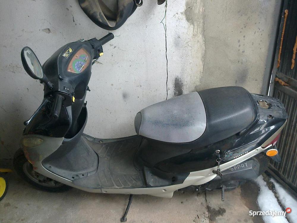 skuter quest 503 2004r Przemęt