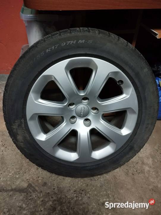 Felgi Audi OE z oponami zimowymi Pirelli Małkinia Górna sprzedam