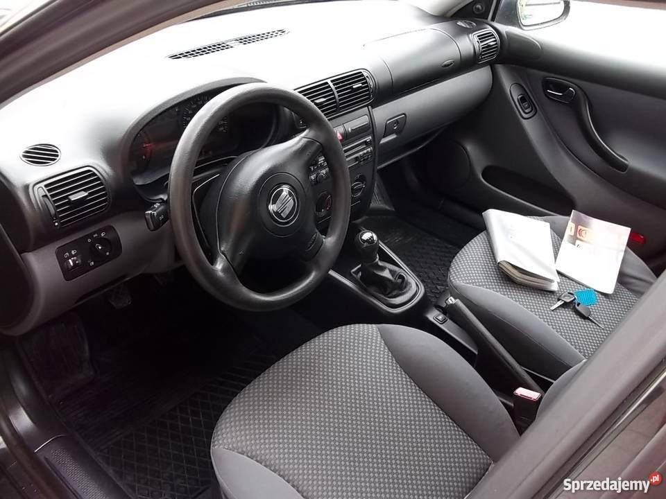 SEAT LEON 16 16v ŁADNY mały przebieg elektryczne szyby Nowy Sącz