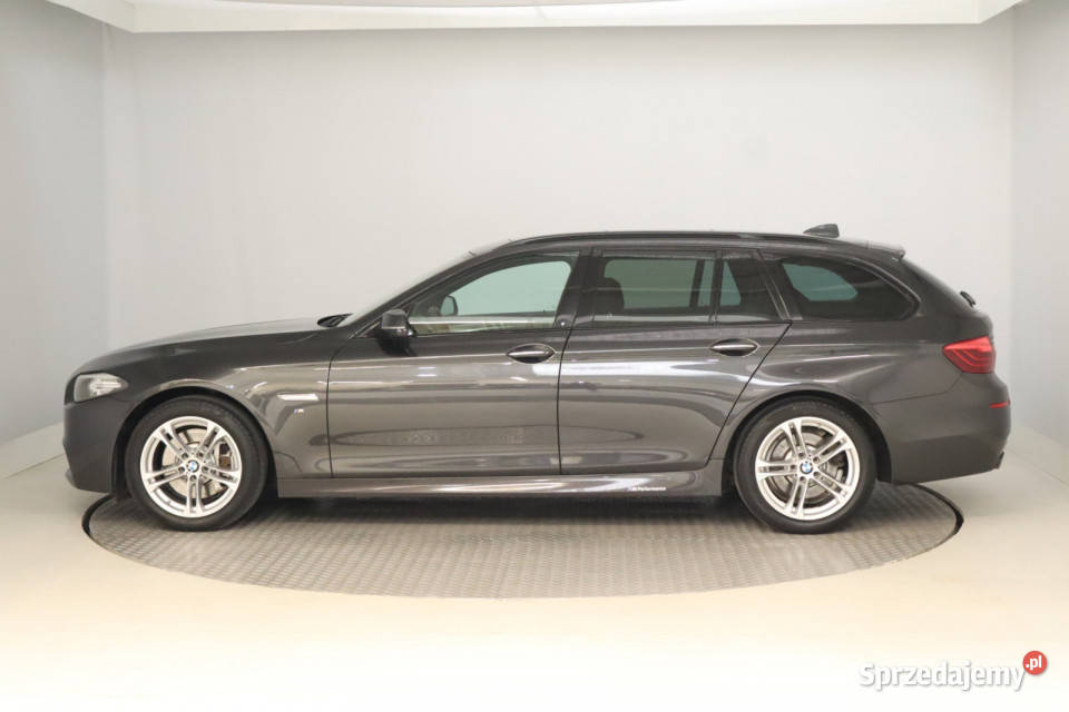 BMW 5 525d xDrive światła przeciwmgielne Seria 5 Zabrze