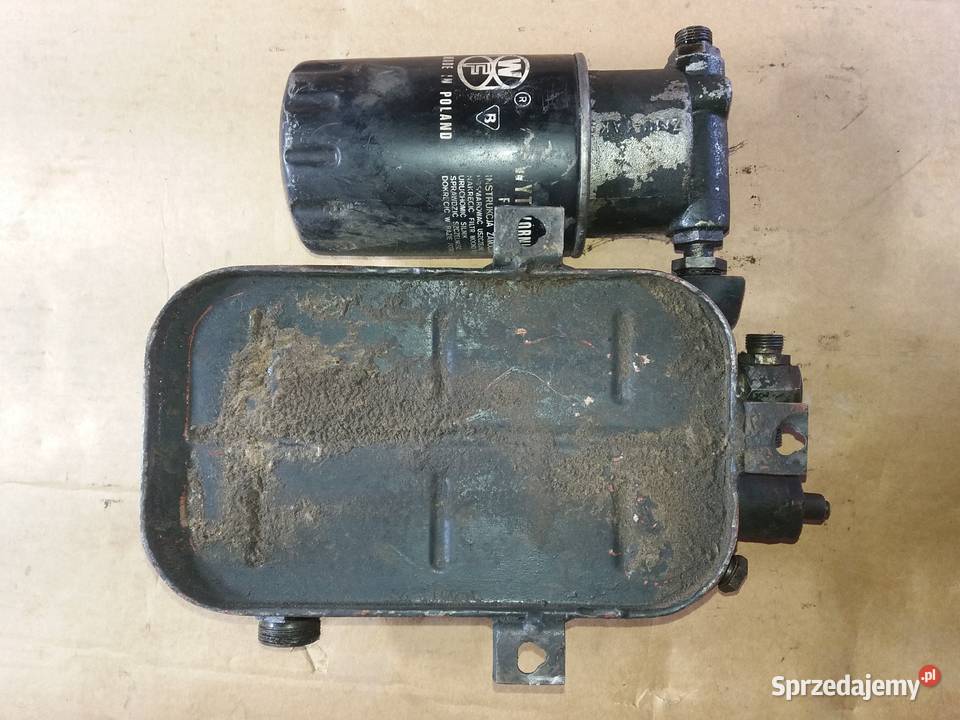 Zbiornik oleju serwomechanizmu Ursus C 385 902 Tomaszów Lubelski