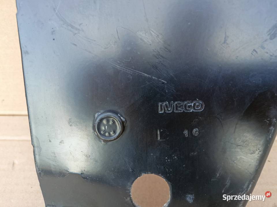 IVECO DAILY 201925 WSPORNIK MOCOWANIE ZDERZAKA Sulechów