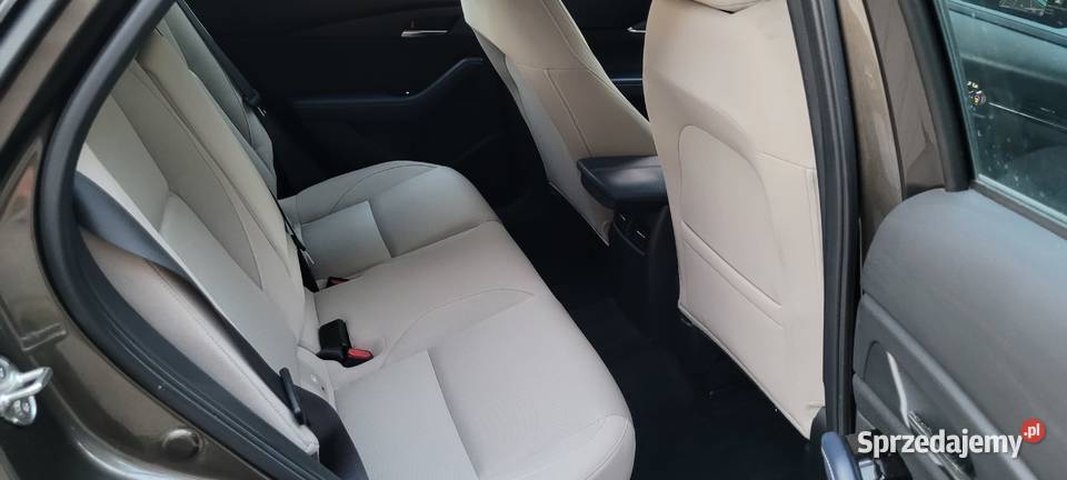 Bezwypadkowa serwis ASO przebieg 34700 stan CX-30 Warszawa