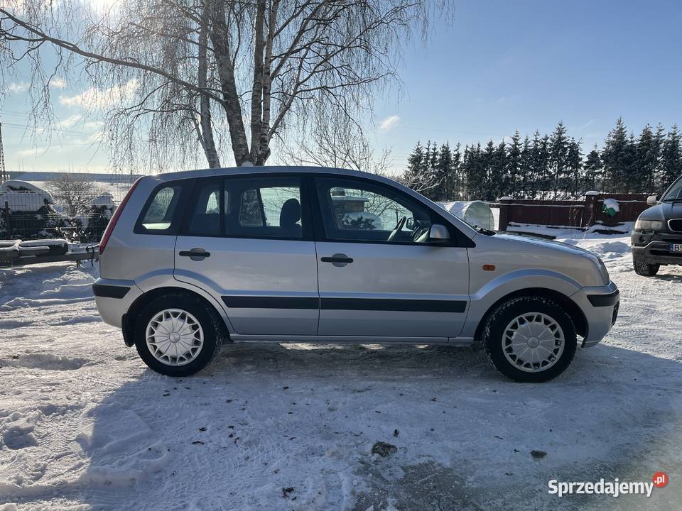 Ford Fusion 14 Benzyna Elektryka Klimatyzacja 1400cm3 Suwałki