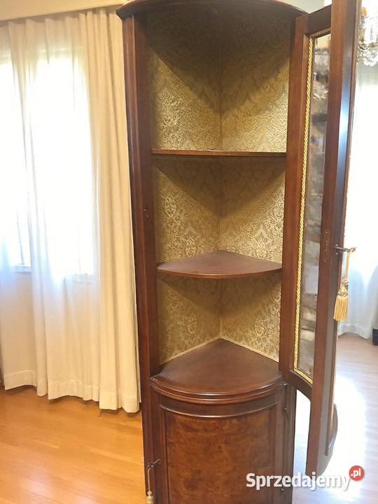 Stylowa witryna narożna orzech gięte fronty Bronisze