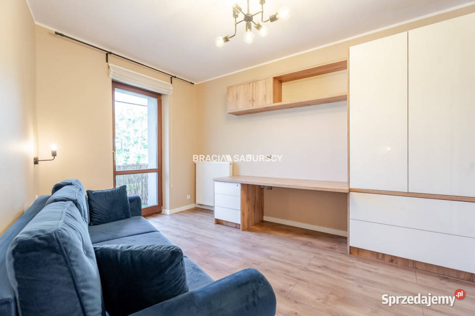 Mieszkanie 681m2 3 pokoje Kraków Barska 68.1m2 sprzedam