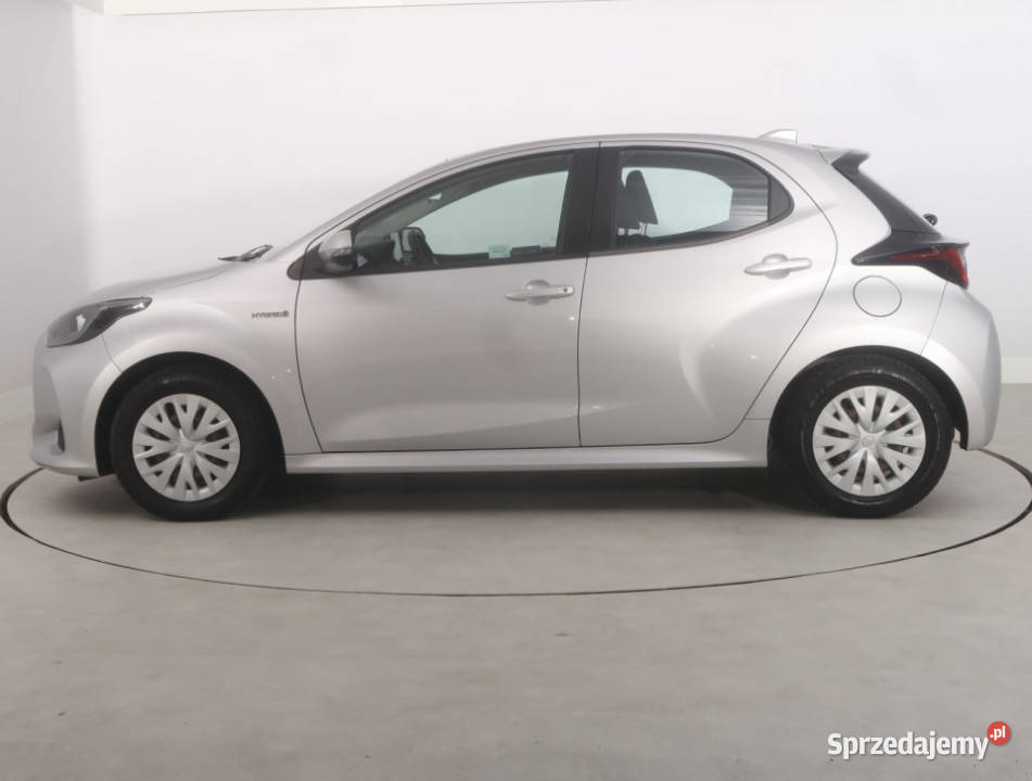 Toyota Yaris 15 VVTi Hybrid Yaris Bielany Wrocławskie