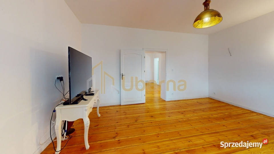 Dom jeziorem Klępnica