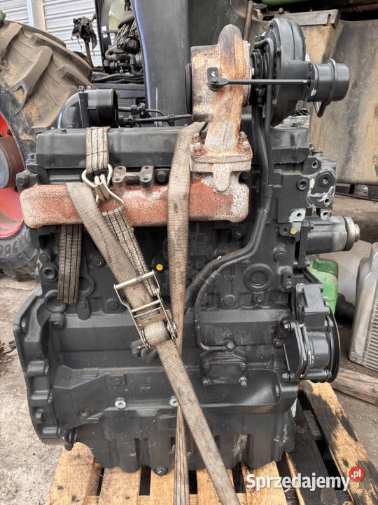 Perkins 1104D44TA 2023 NM75651 Blok Głowica Wał Jastrzębniki