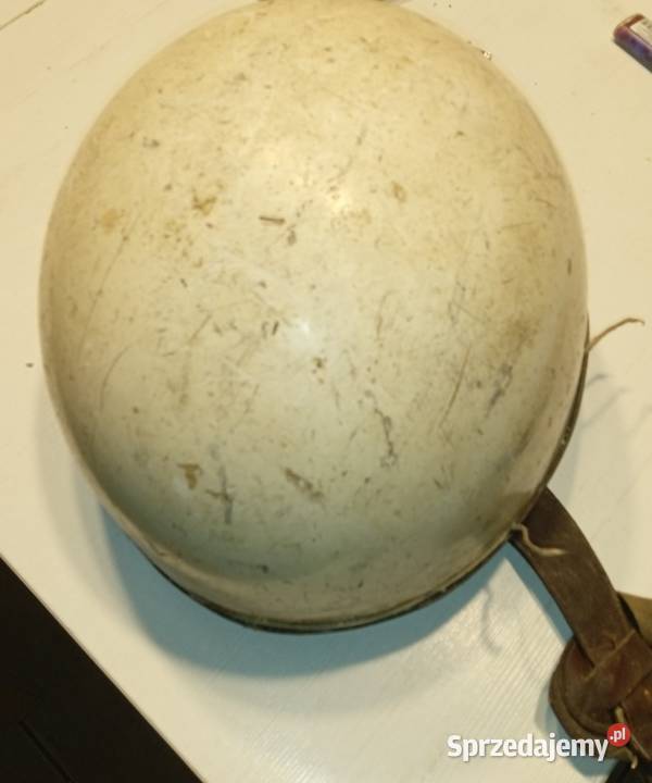 Stary kask motocyklowy Orzeszek Strzyżowiec