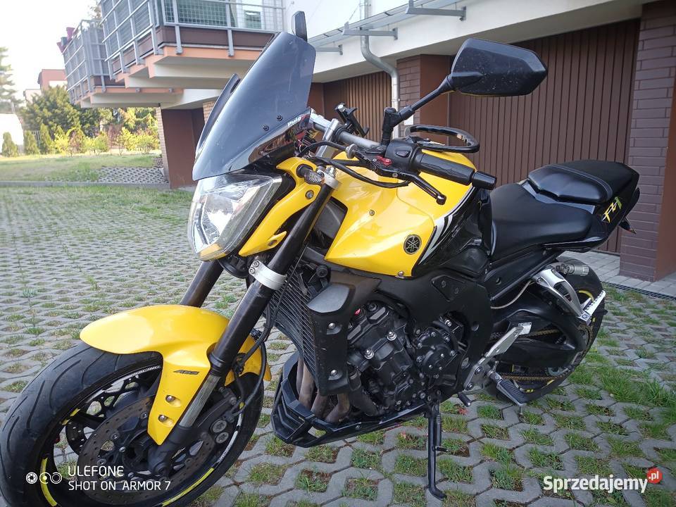 Yamaha fz1 2010 r.