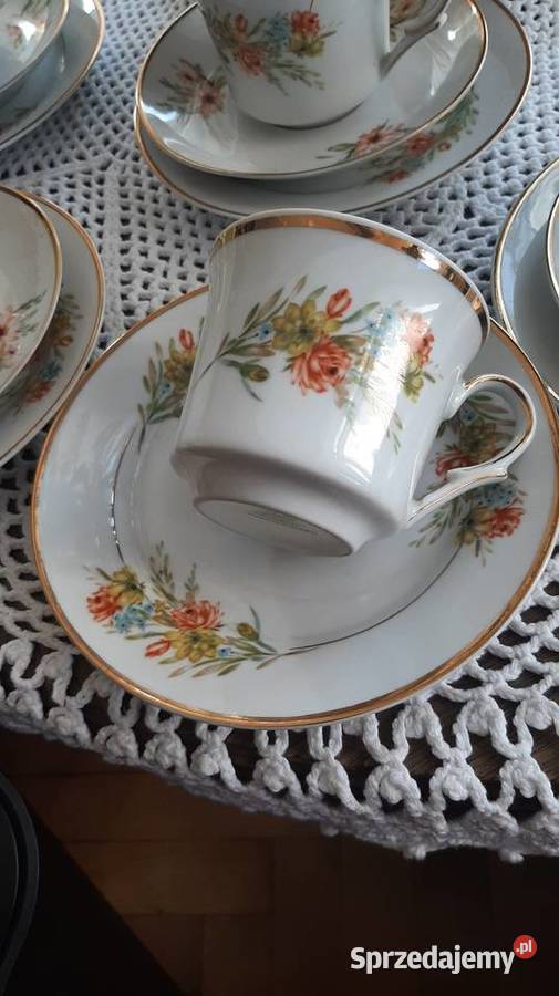 Filiżanki i talerzyki deserowe Świdnica