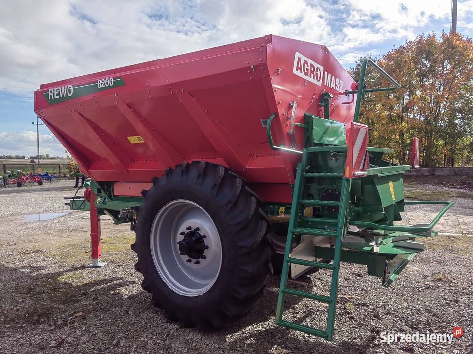 Rozsiewacz wapna AGROMASZ REVO 8200 Żółkiewka-Osada sprzedam
