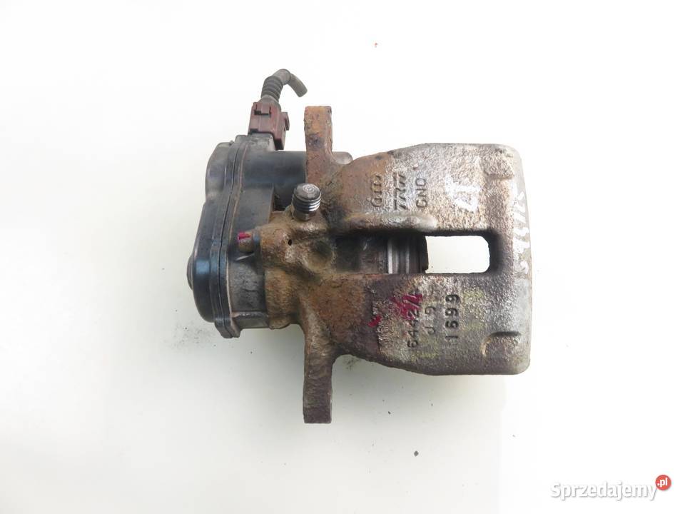 ZACISK LEWY TYŁ AUDI A4 B8 18 TFSI 32335478