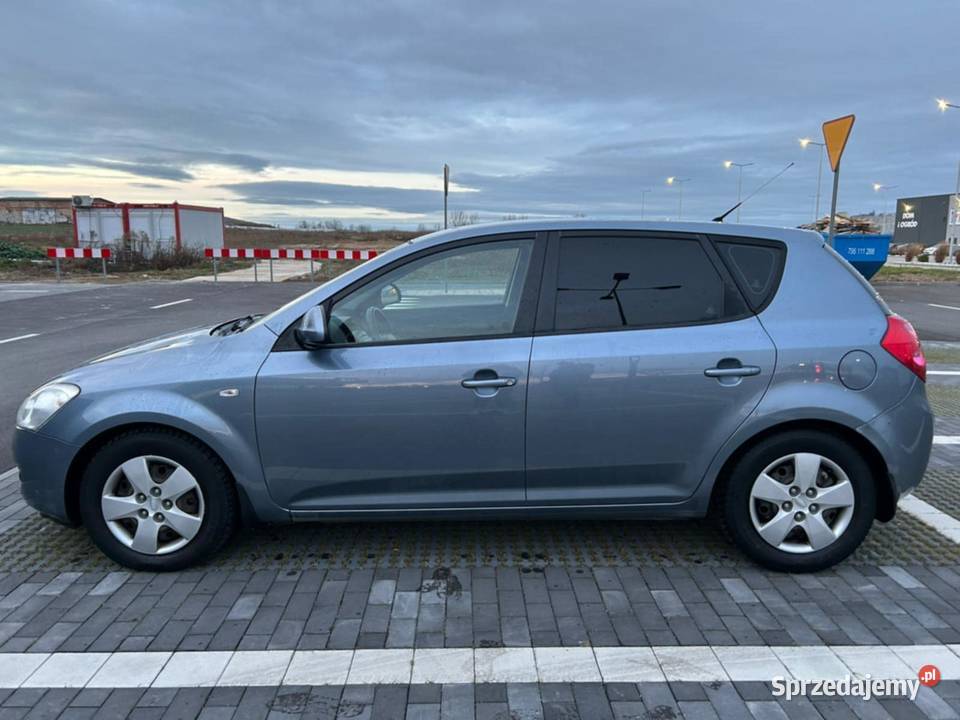 Kia Ceed 20 Diesel 140 2009 r świeżo przeglądzie dolnośląskie Strzegom