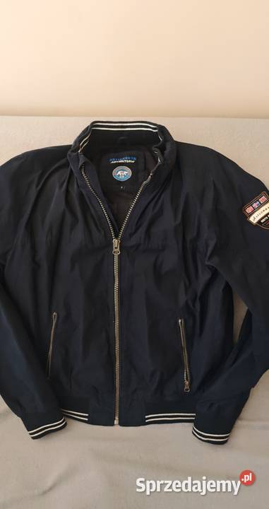 Kurtka Bershka Arctic North Adventure Rzeszów sprzedam