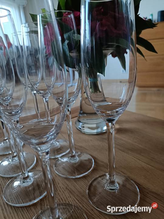 Piękne kieliszki do szampana 16Okazja Warszawa sprzedam