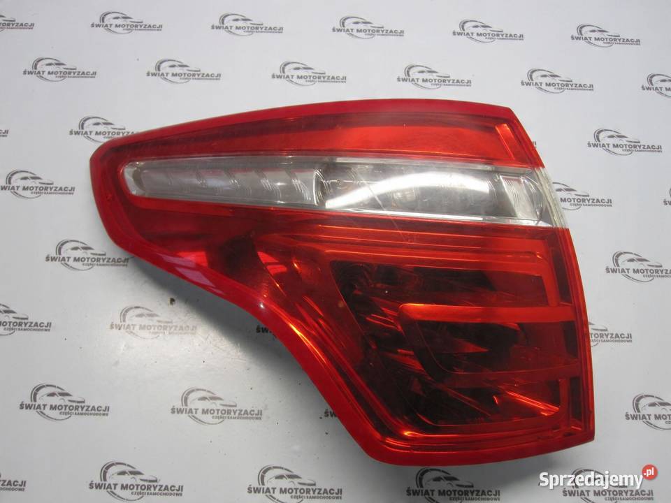 C4 GRAND PICASSO I 10r lampa prawa tył