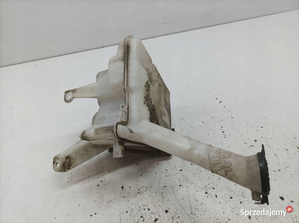 ZBIORNICZEK SPRYSKIWACZY 060851375 Toyota VersoS świętokrzyskie
