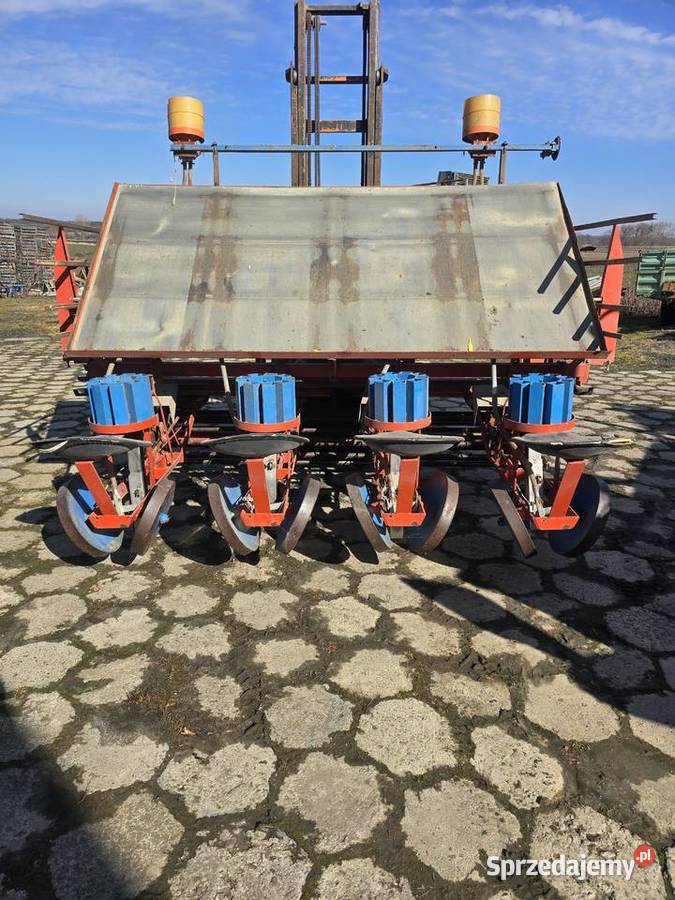 Sadzarka karuzelowa sprzedam