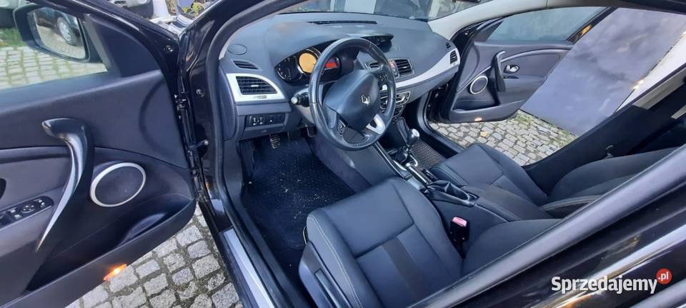 Renault Megane 09r Climatronik 16ben Przebieg 140000km Świdnica