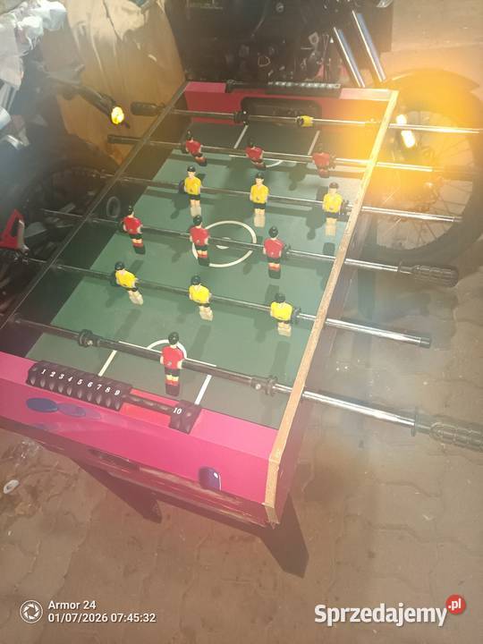 Stół do bilarda i pilkarzyki zabawa dzieci i mazowieckie Krze Duże