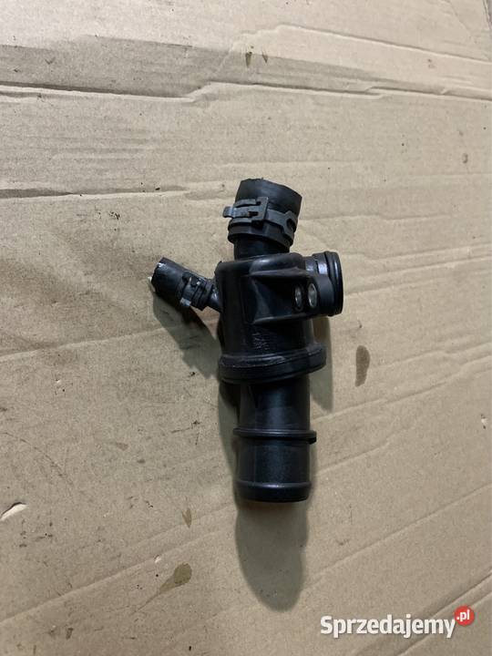 Termostat obudowa termostatu mercedes a w169 cdi osobowe Szczecin