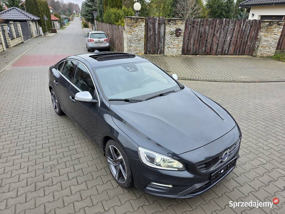 Volvo S60 20 D4 RDESIGN OPŁACONY BEZWYPADKOWY reflektory ksenonowe Lublin
