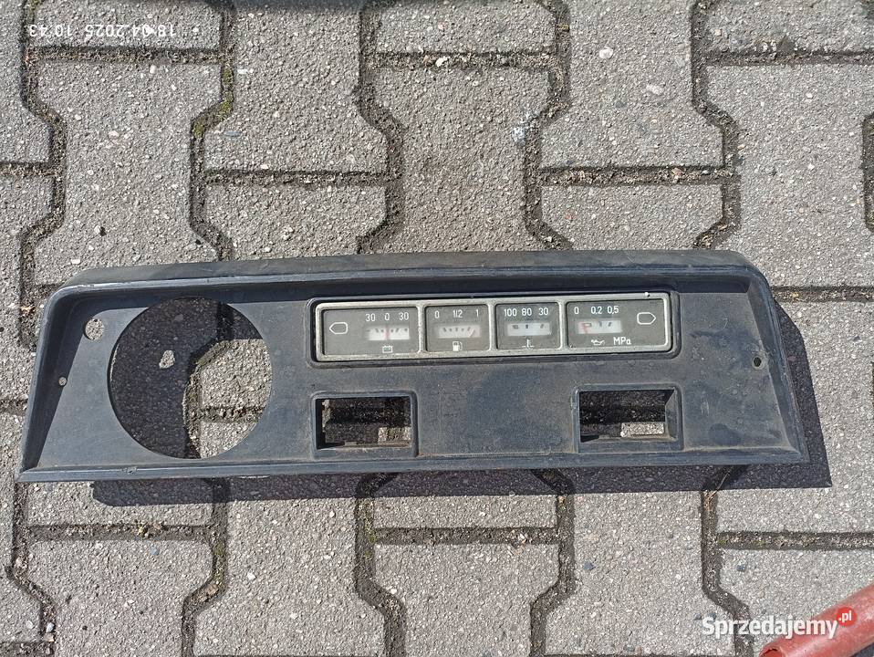 Oryginalna obudowa zegarów kokpit ŻUK NYSA sprzedam