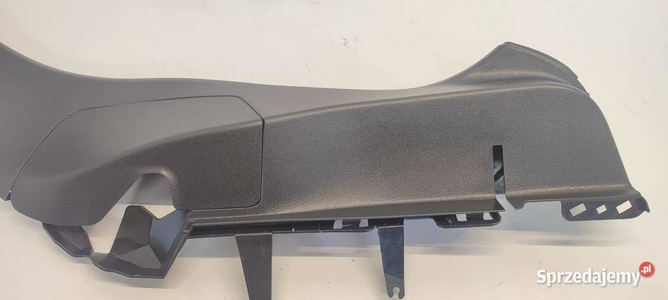 MERCEDES W247 OSŁONA SŁUPKA PRAWY TYŁ osobowe dolnośląskie