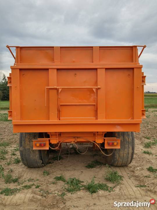 Przyczepa wywrotka tandem Vaia 12 ton stan b Strzelno
