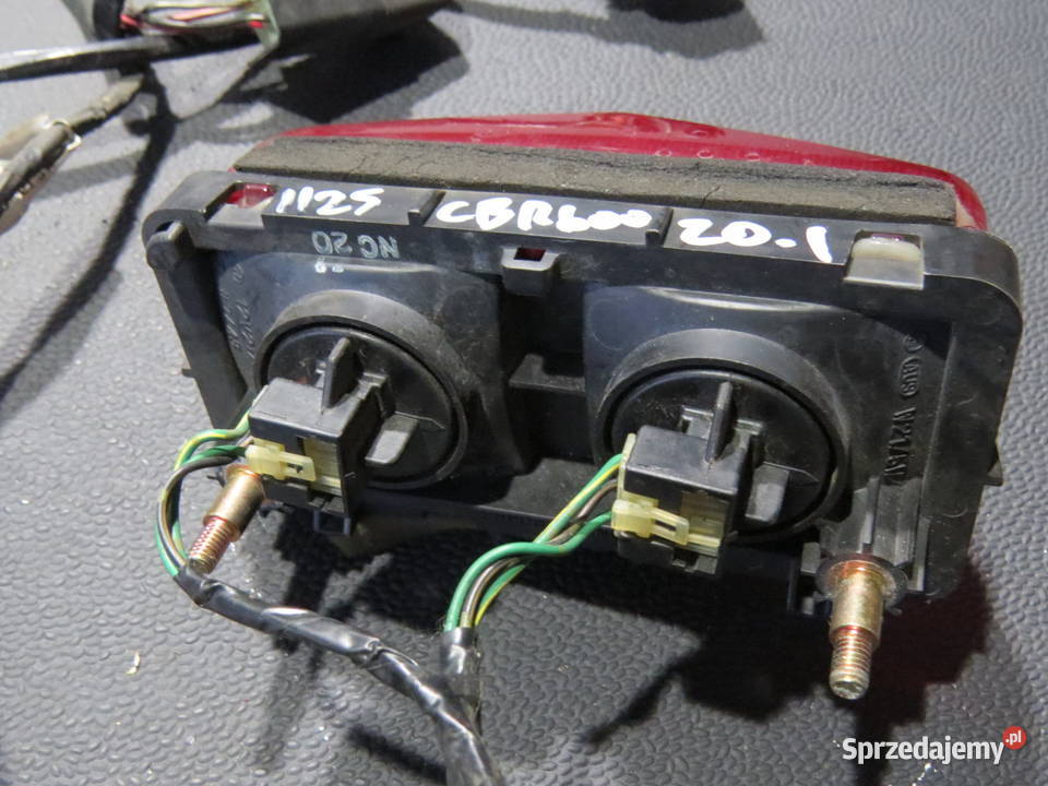 HONDA CBR 600 SC35 01 CBR600 LAMPA TYŁ TYLNA Warszawa