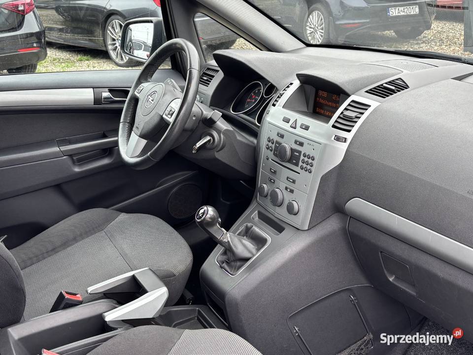 Opel Zafira Paniówki