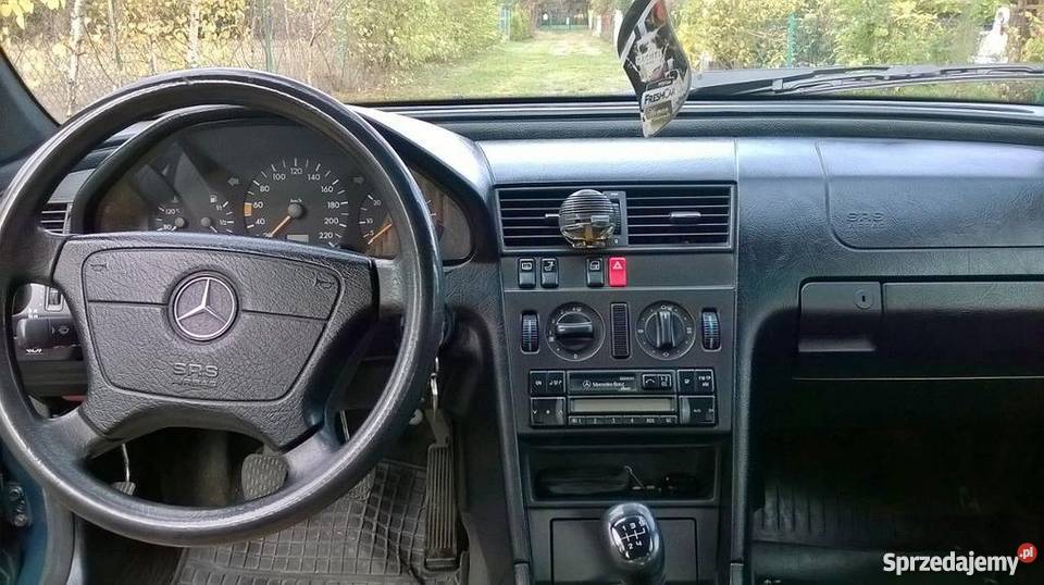 Sprzedam Mercedes Klasy C 22 D 1995 r radio / CD Koronowo