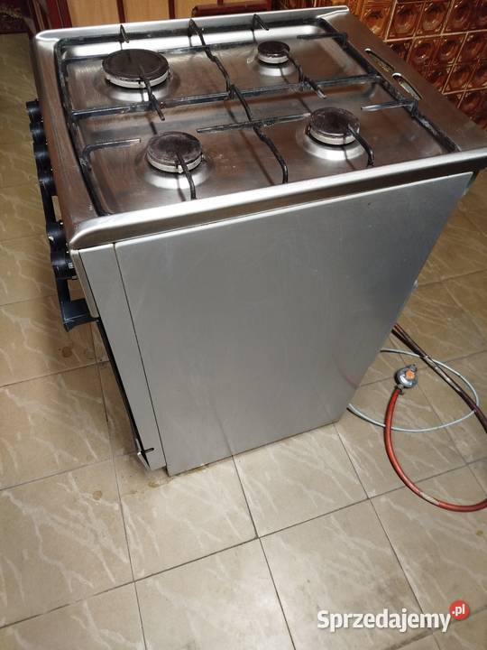 Kuchenka gazowa z piekarnikiem elektrycznym