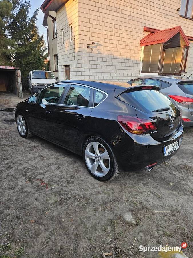 Opel Astra J 16T aluminiowe felgi mazowieckie