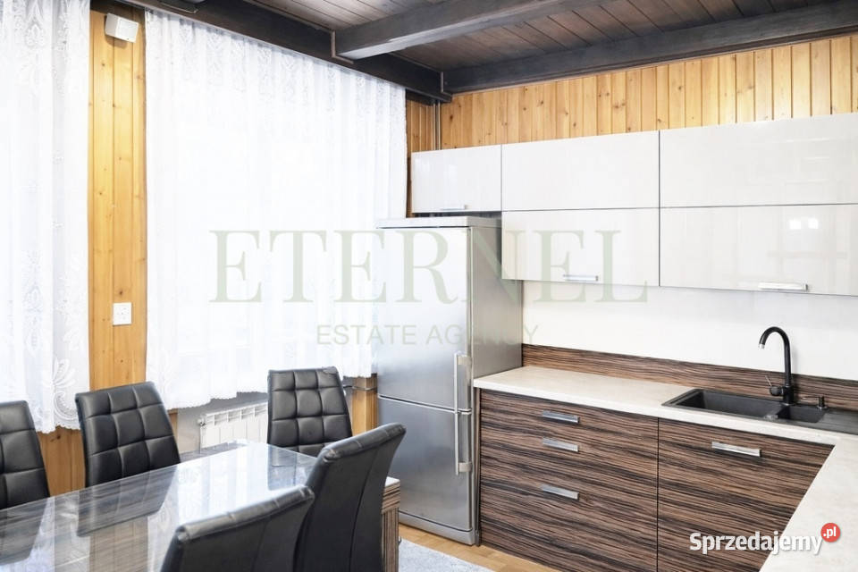 Dom dwupiętrowy z garażem ogrodem strychiem bliźniak Wynajem Kraków