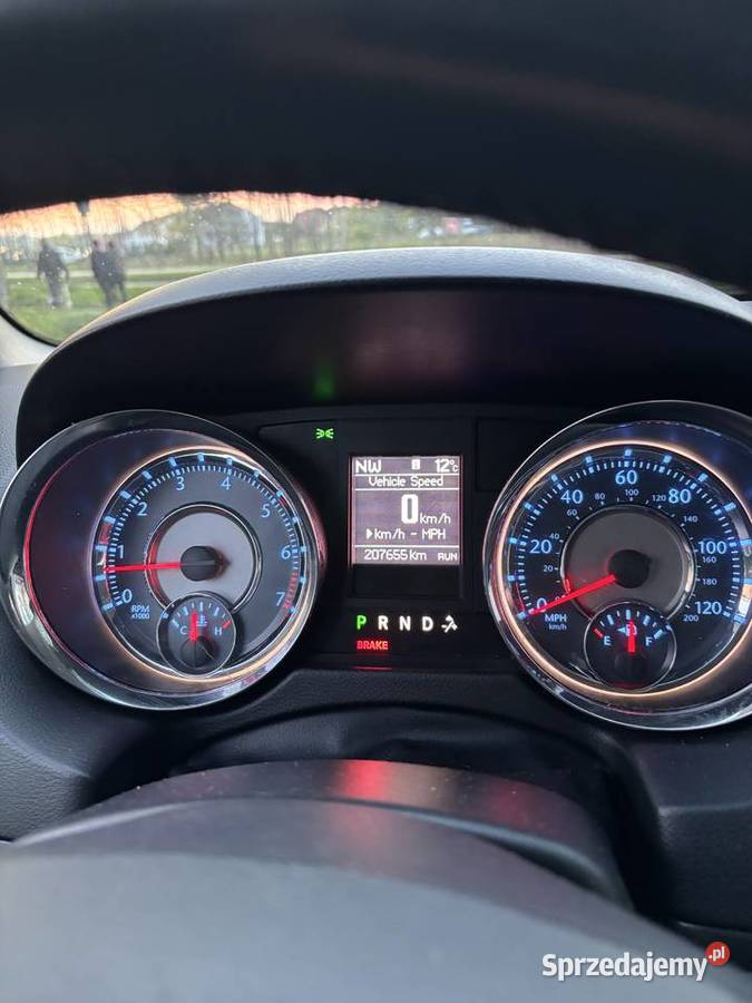 Chrysler TownCountry autoalarm Pępowo