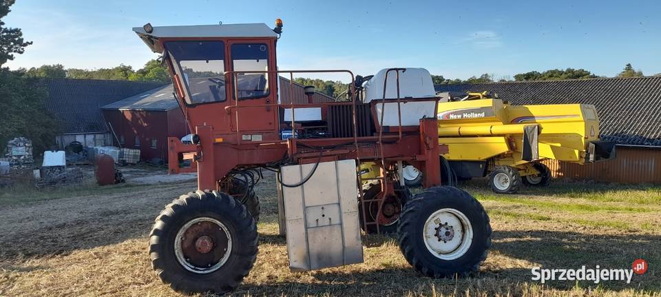 Opryskiwacz samojezdny do porzeczek