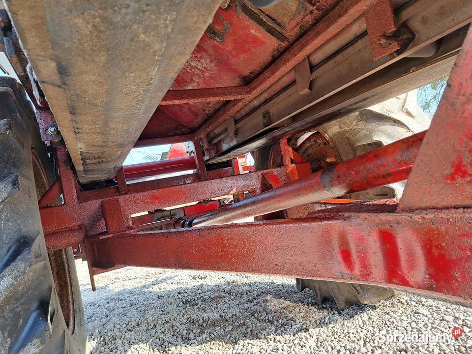 Rozsiewacz Bredal B4S