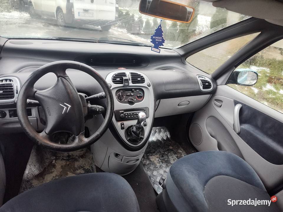 Sprzedam citroen Xsara Picasso 2004 nieuszkodzony